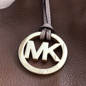 Michael Kors tote